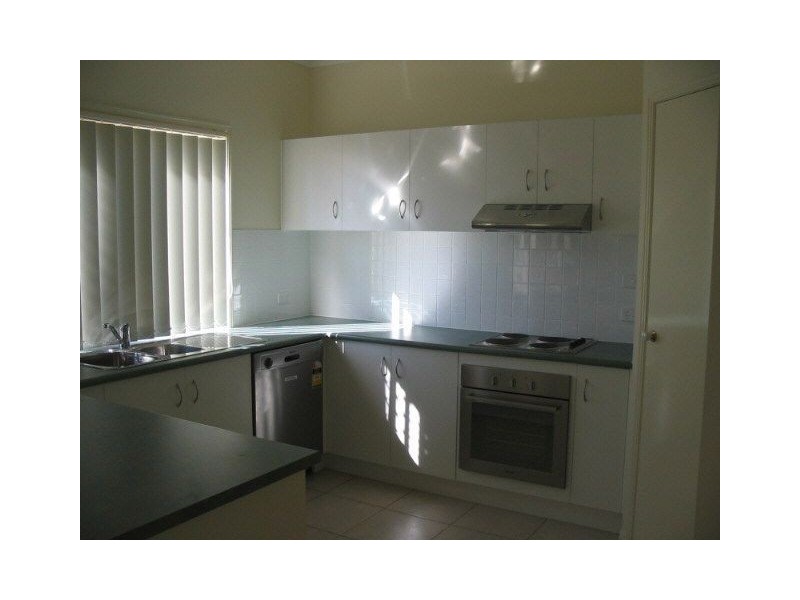 24 Randerson street, Forest Lake QLD 4078