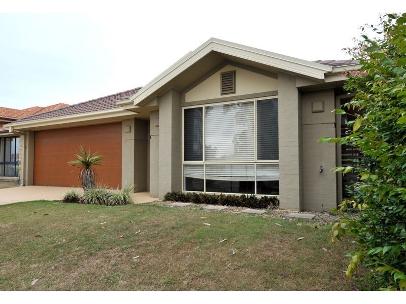 15 Moran Cres, Forest Lake QLD 4078