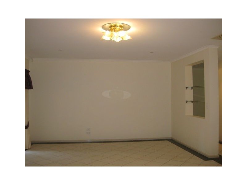 17 St Ives Crct, Forest Lake QLD 4078