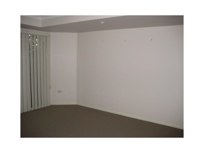 2/10 Mawson Place, Forest Lake QLD 4078