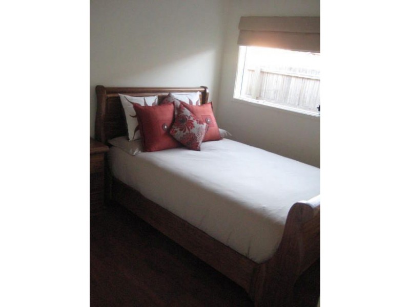 44 Bathersby Crescent, Augustine Heights QLD 4300