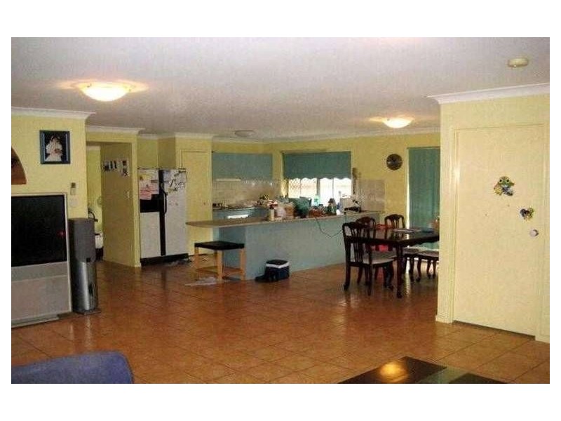 54 Regents Cct, Forest Lake QLD 4078