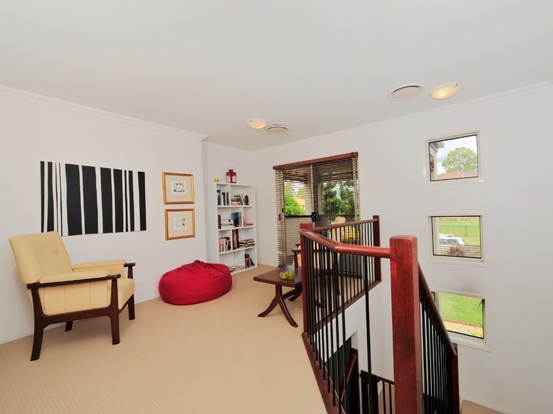 33 Alexandrina Crct, Forest Lake QLD 4078