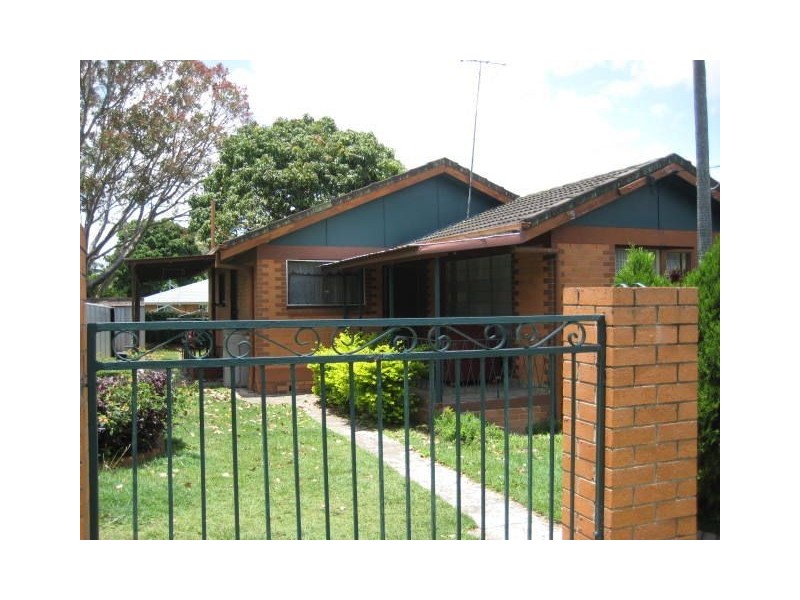 19 Delphinius Street, Inala QLD 4077