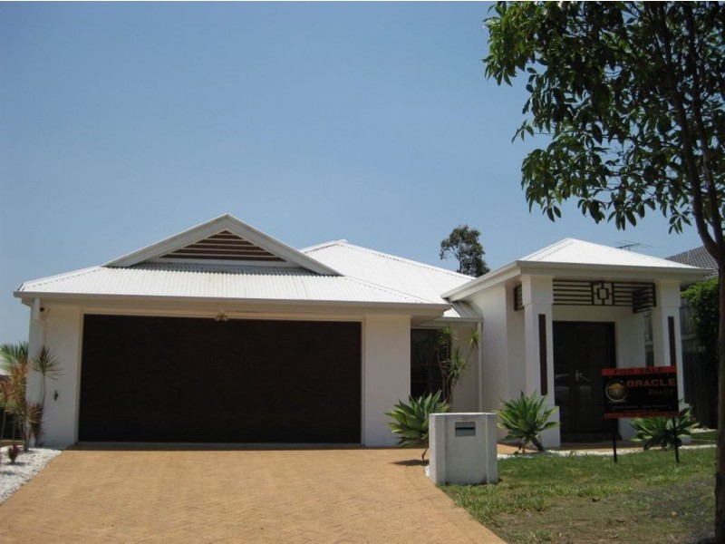 18 Hinchinbrook Cct, Forest Lake QLD 4078