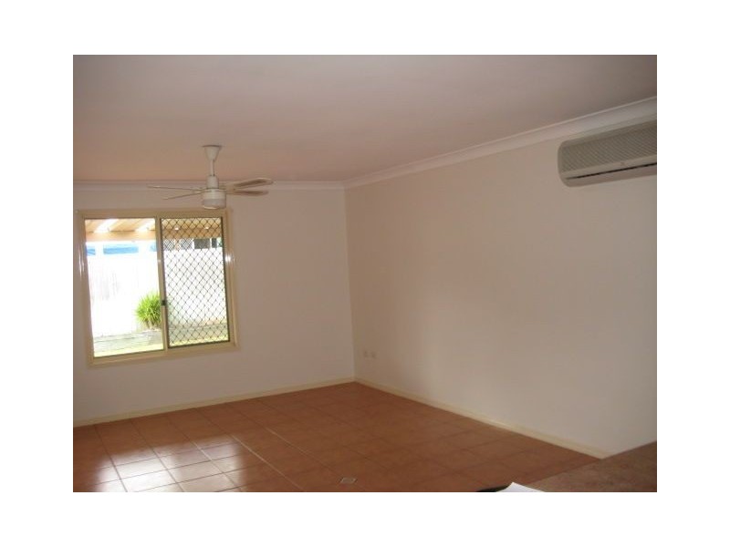 10 Sherwood Place, Forest Lake QLD 4078