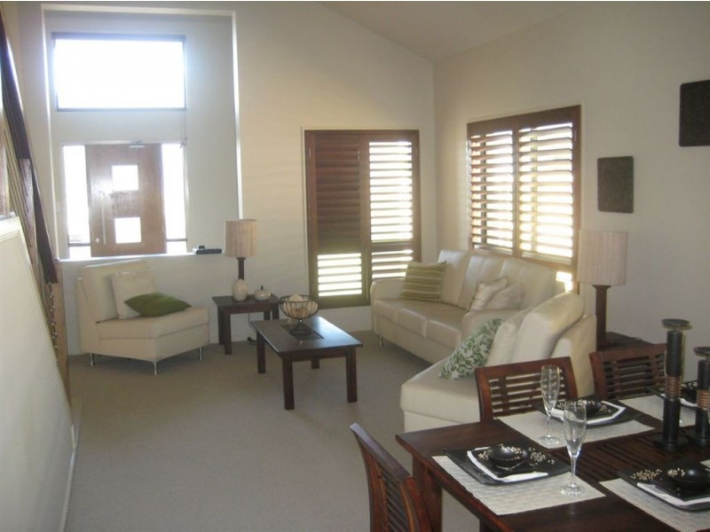 61 Juniper Street, Heathwood QLD 4110