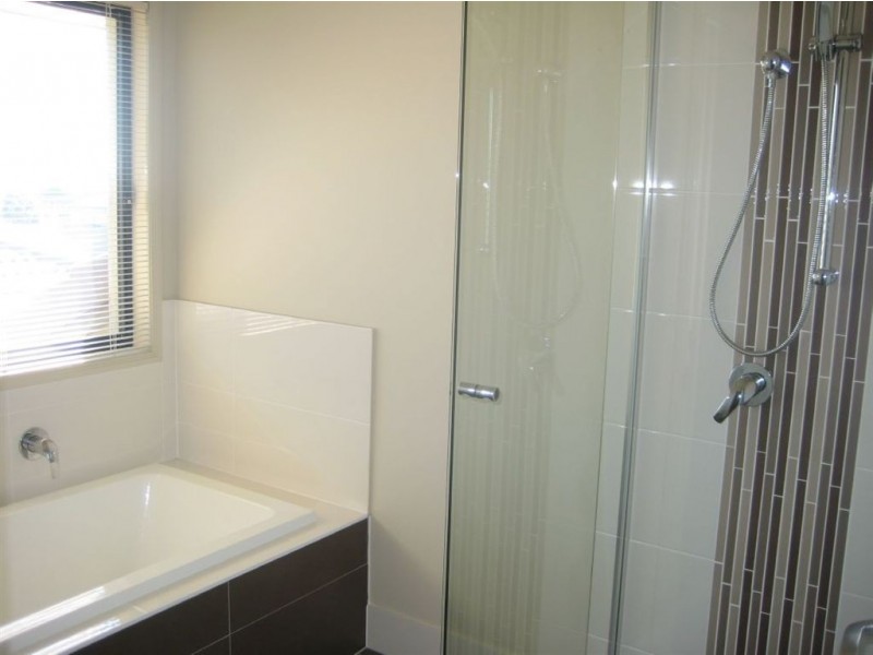 61 Juniper Street, Heathwood QLD 4110