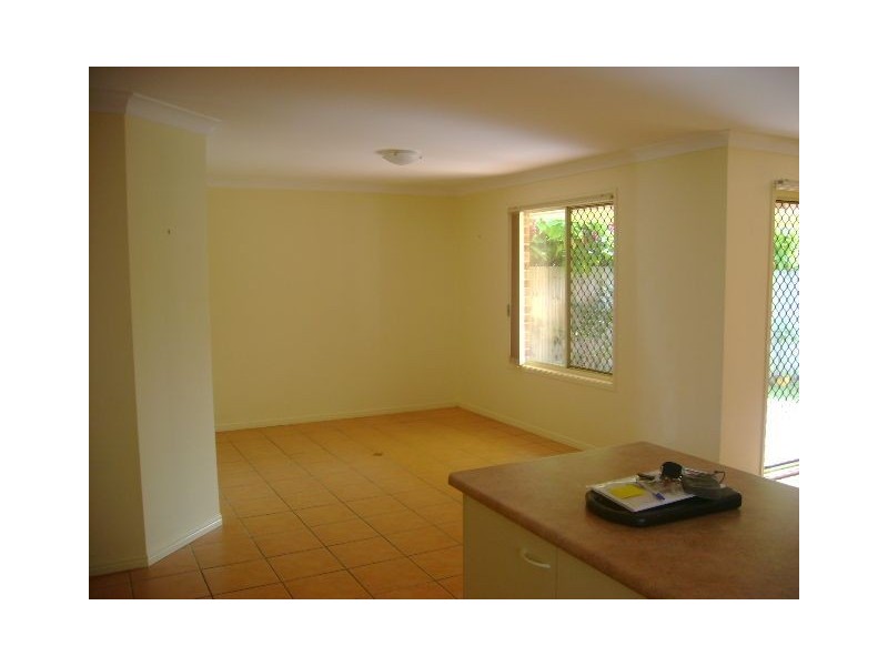 129 Centennial Way, Forest Lake QLD 4078