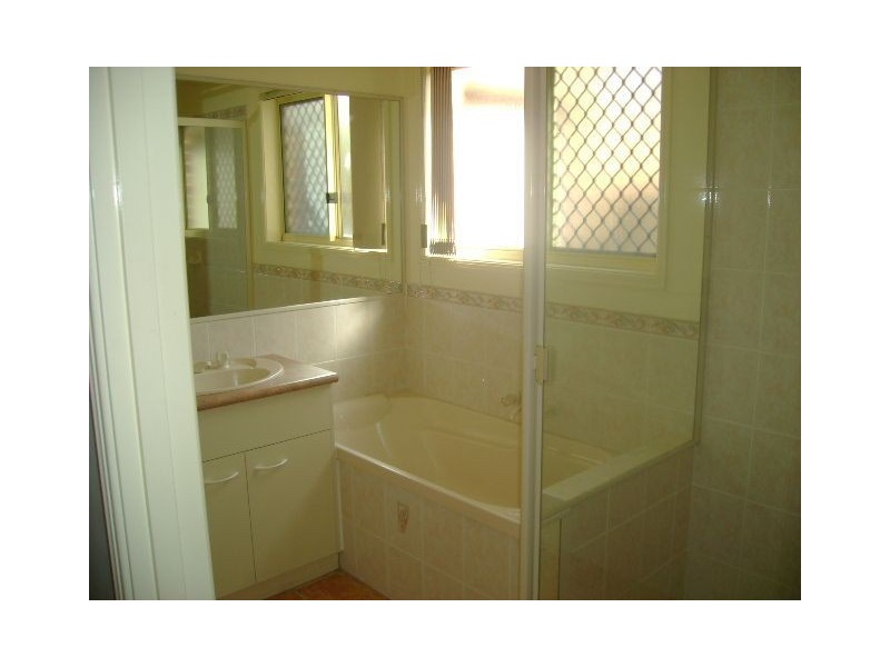 129 Centennial Way, Forest Lake QLD 4078