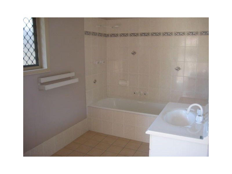 131 Centennial Way, Forest Lake QLD 4078