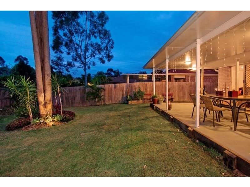 15B Mulgrave Crescent, Forest Lake QLD 4078