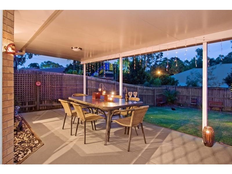 15B Mulgrave Crescent, Forest Lake QLD 4078