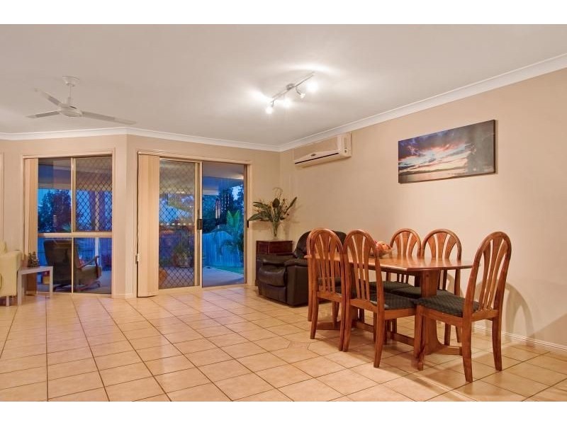 15B Mulgrave Crescent, Forest Lake QLD 4078