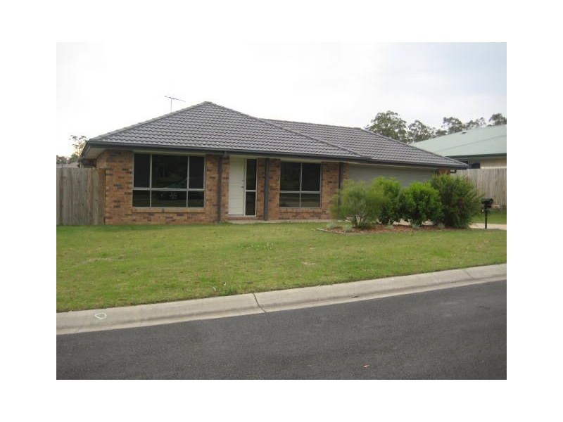 7 Zachary Court, Hillcrest QLD 4118
