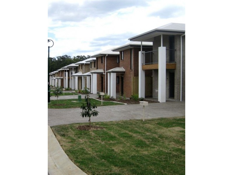 Lot 4/118-124 Rockfield Road, Doolandella QLD 4077