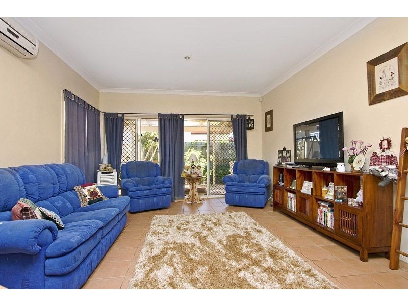 13 Simpson Way, Forest Lake QLD 4078