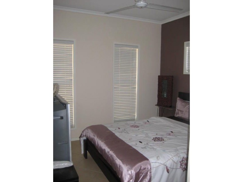 20 Mapleton Cres, Forest Lake QLD 4078