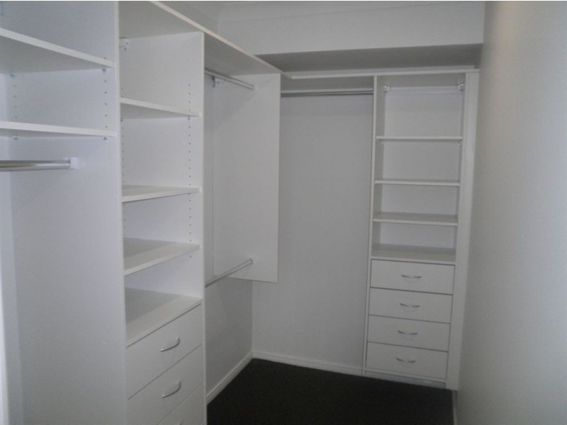 15 Armisfield Street, Doolandella QLD 4077