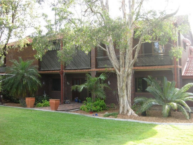 341 Old Logan Road, Camira QLD 4300