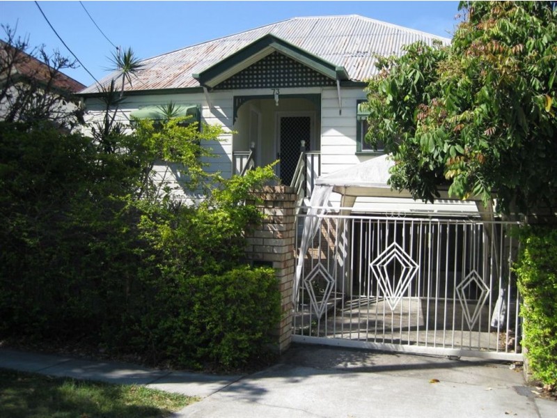 73 Deshon Street, Woolloongabba QLD 4102