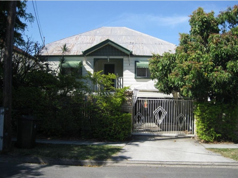 73 Deshon Street, Woolloongabba QLD 4102
