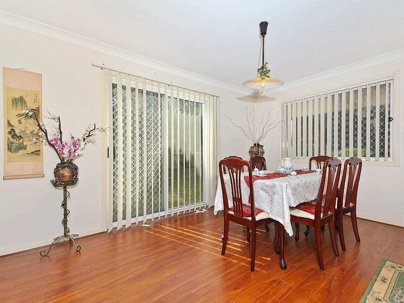 18 Coachwood Cres, Forest Lake QLD 4078