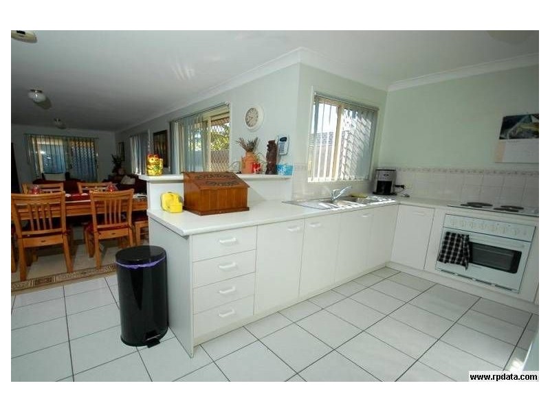 29 Scarlet Place, Forest Lake QLD 4078