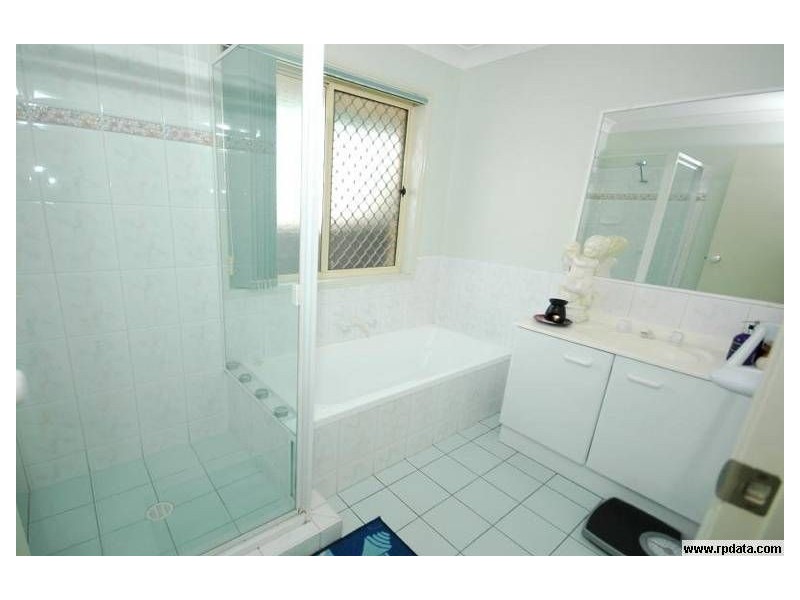 29 Scarlet Place, Forest Lake QLD 4078
