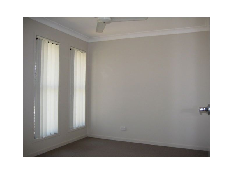16 Brushwood Circuit, Forest Lake QLD 4078