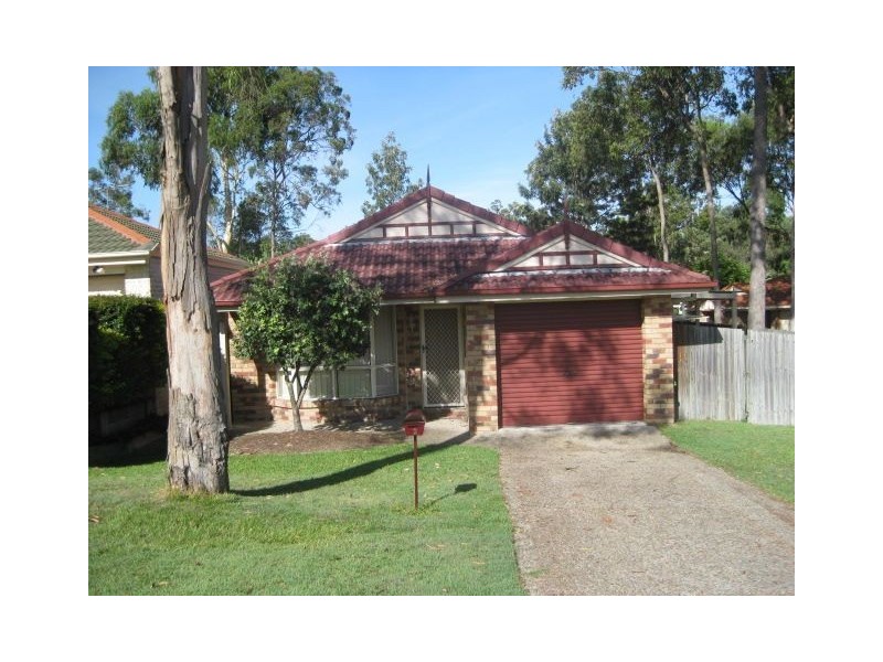 2 Maidenhair Crt, Forest Lake QLD 4078