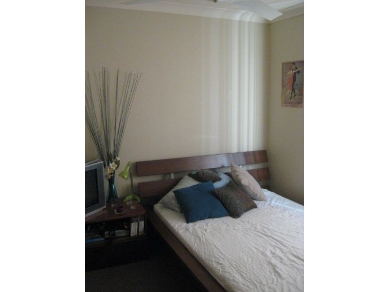 2 Maidenhair Crt, Forest Lake QLD 4078