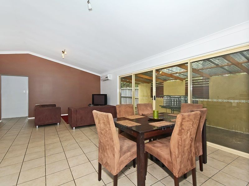 18 Oxley Place, Forest Lake QLD 4078