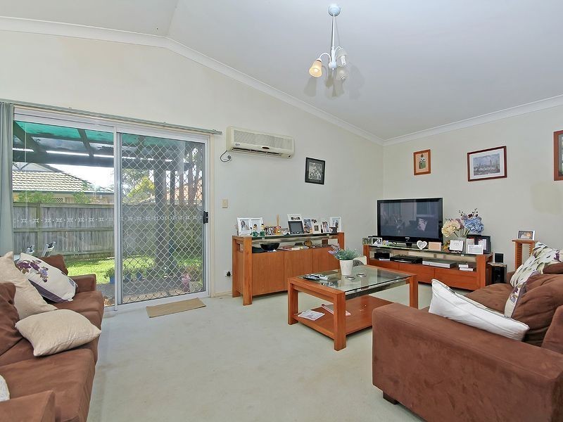 58 Lakeside Crescent, Forest Lake QLD 4078