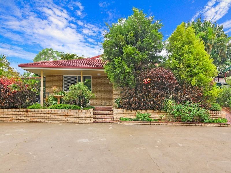 27 Falvey Crescent, Goodna QLD 4300