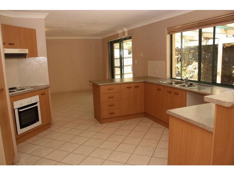9 Coot-tha Place, Forest Lake QLD 4078