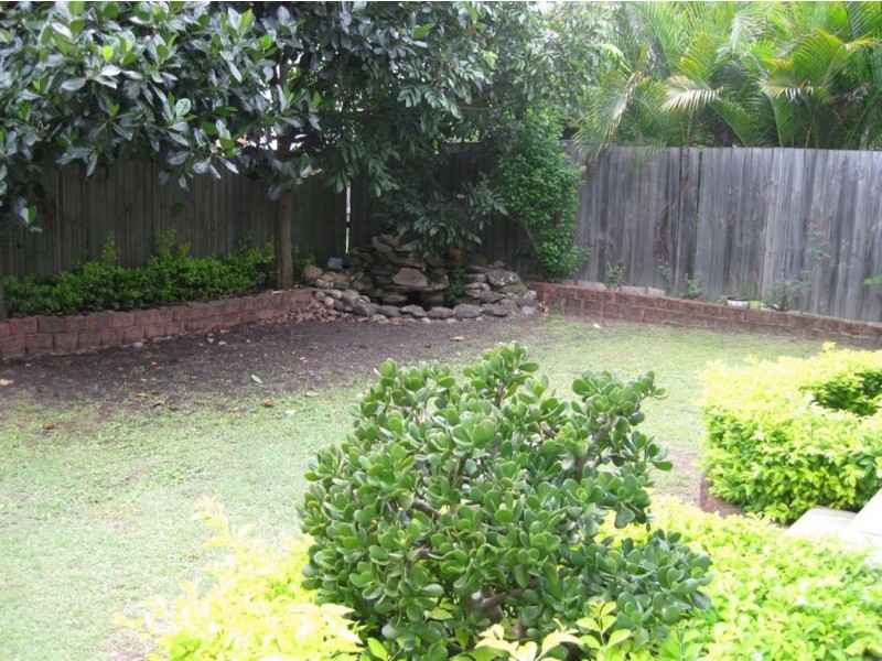 10 Sugarloaf Street, Forest Lake QLD 4078