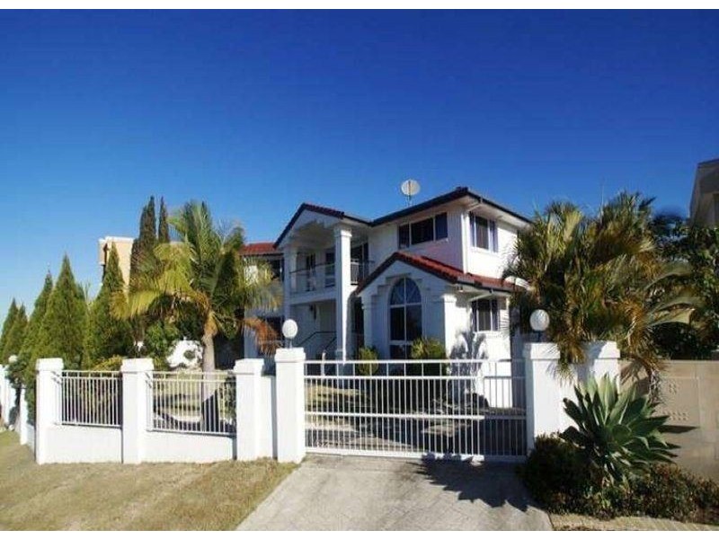 16 Becker Place, Mount Ommaney QLD 4074