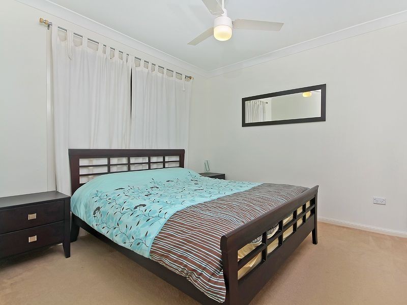 6 Sundown Lane, Forest Lake QLD 4078