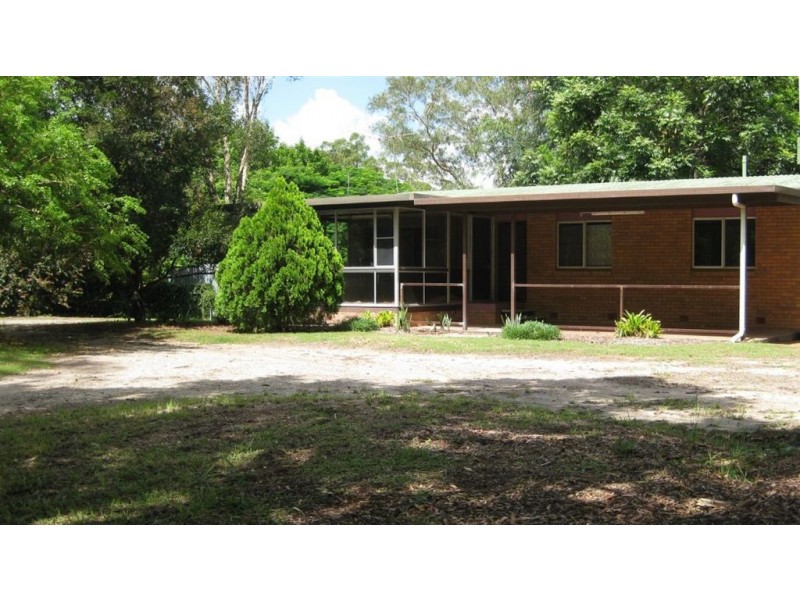 319 Old Logan Road, Camira QLD 4300