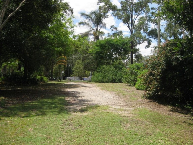 319 Old Logan Road, Camira QLD 4300