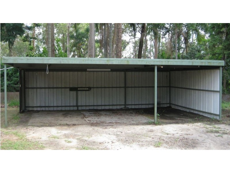 319 Old Logan Road, Camira QLD 4300