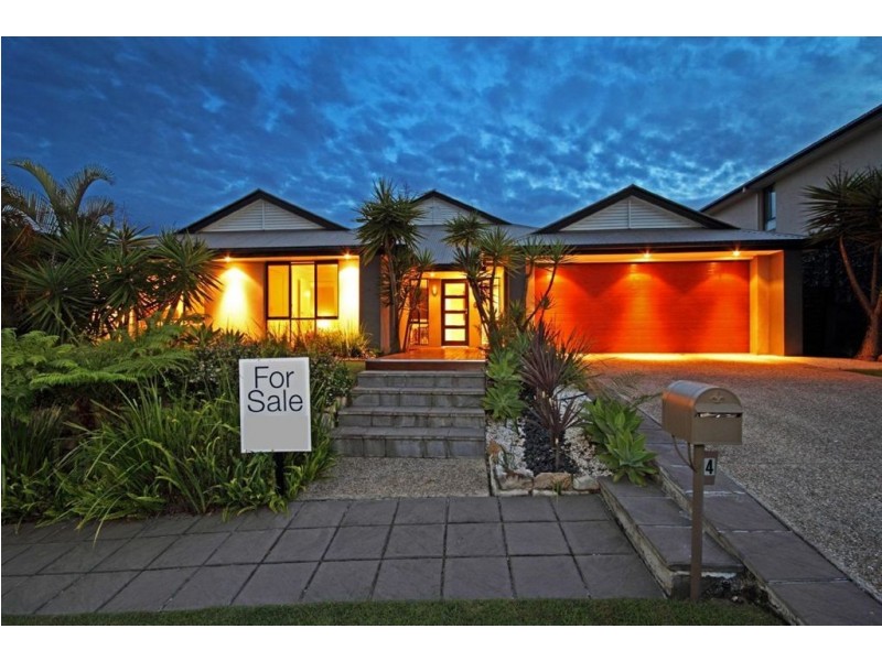 4 Unley Place, Forest Lake QLD 4078