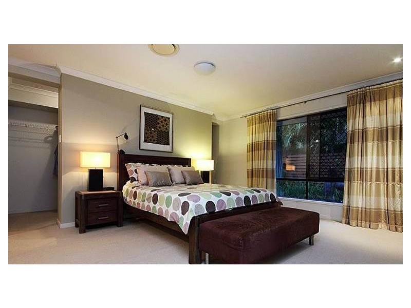 4 Unley Place, Forest Lake QLD 4078