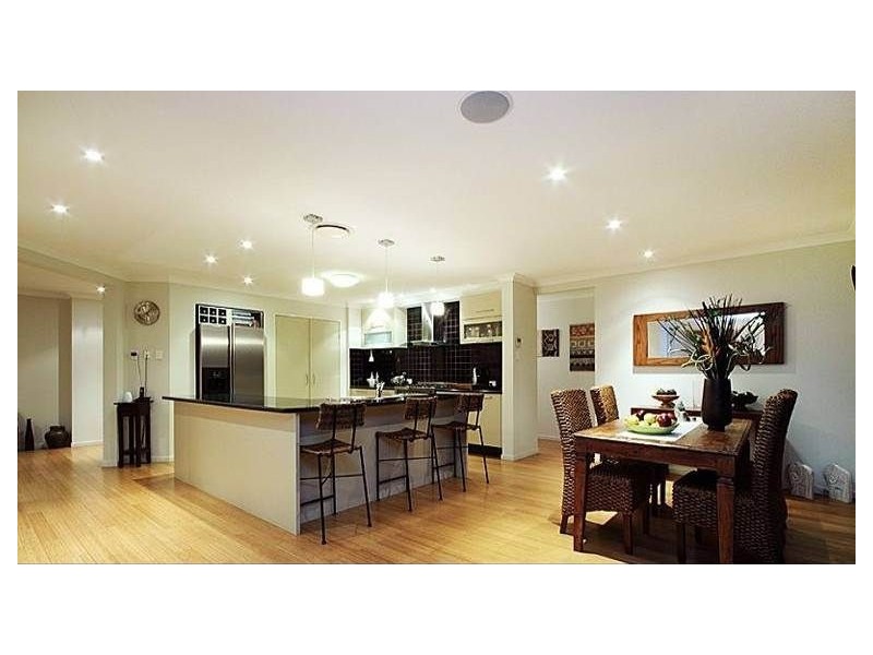 4 Unley Place, Forest Lake QLD 4078