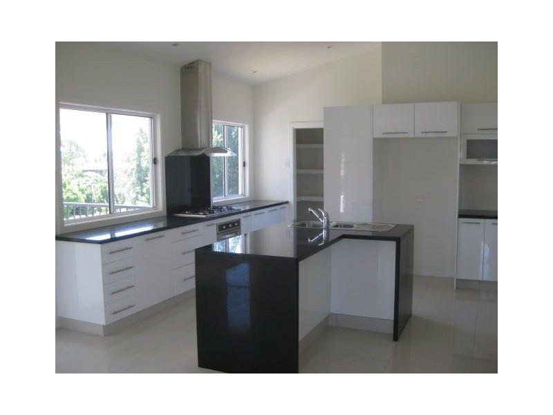 2 Cayman Place, Forest Lake QLD 4078