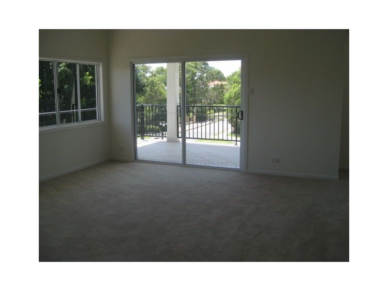 2 Cayman Place, Forest Lake QLD 4078
