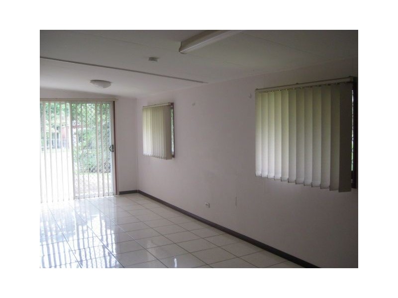 14 Pauline Ave, Ellen Grove QLD 4078