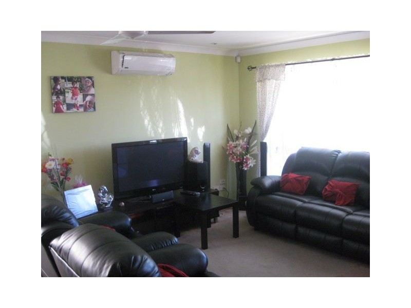 39 lakeside Cres, Forest Lake QLD 4078