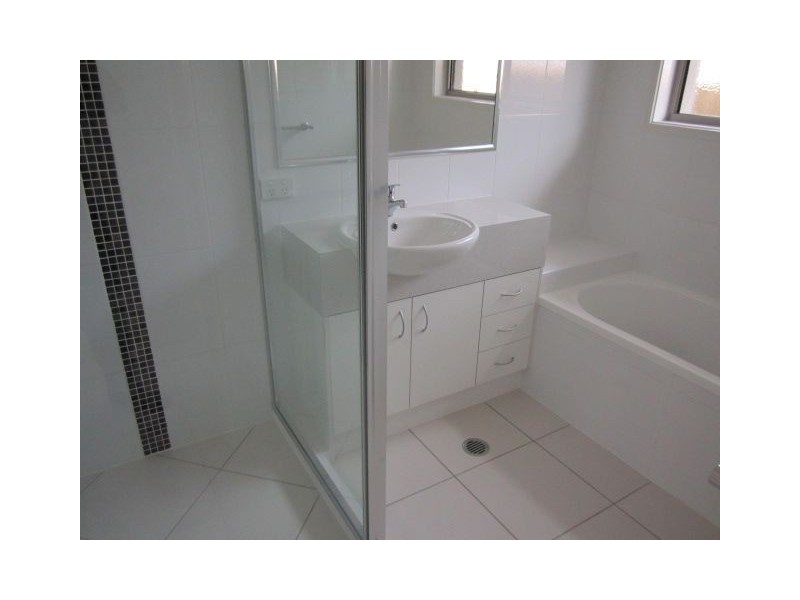 6 Linacre St, Durack QLD 4077